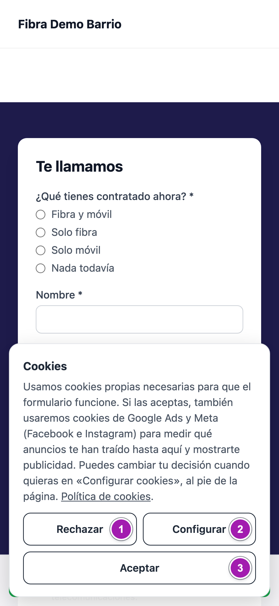 Página pública de un portal con medición en el móvil, con el aviso de cookies abajo y sus botones «Rechazar» (1), «Configurar» (2) y «Aceptar» (3).
